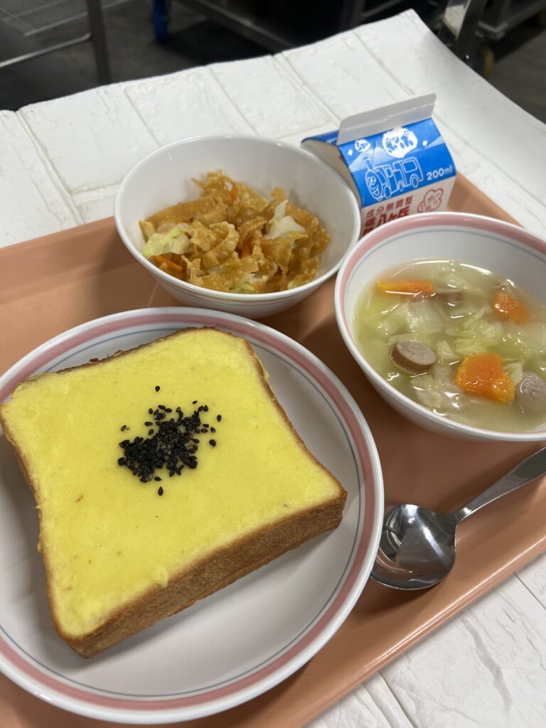 おさつトースト人気でした！